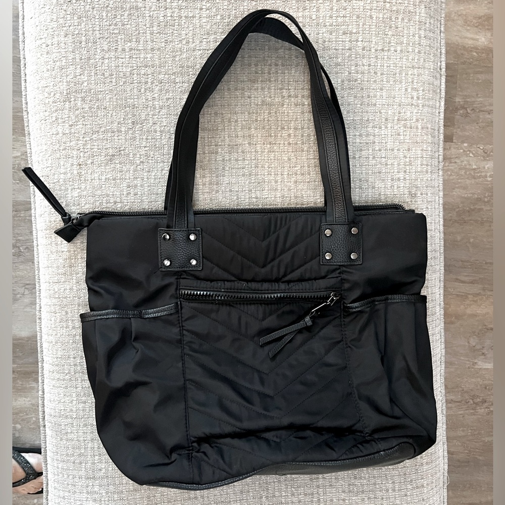 Black tote bag